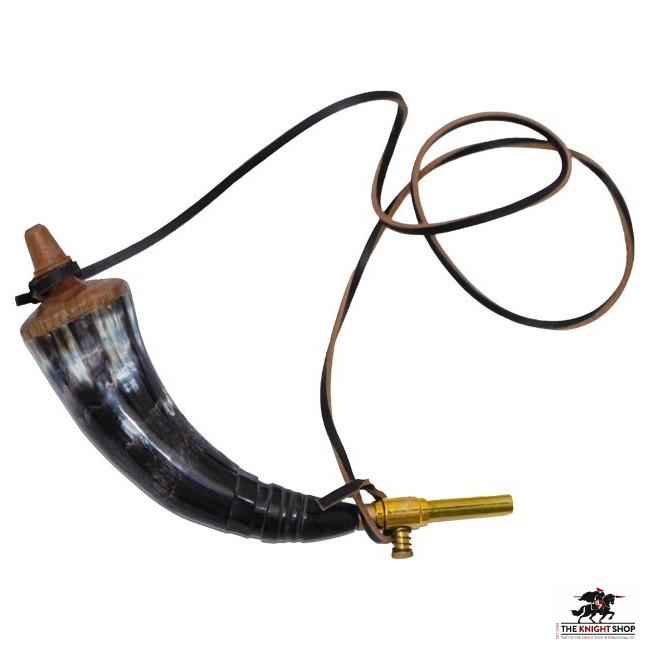 Windlass Gun Powder Horn with Spring Loaded Brass Dispenser