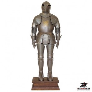 Antiqued Suit of Armour (wearable)